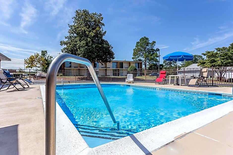 Quality Inn Pinehurst Area