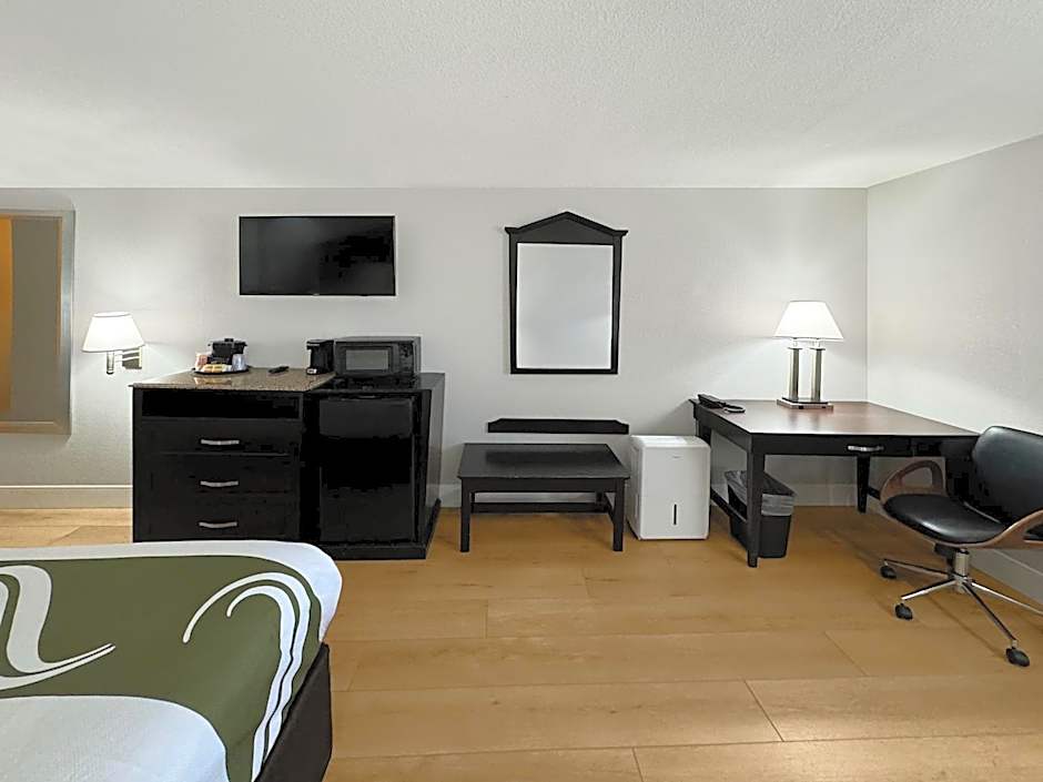 Quality Inn Fort Wayne