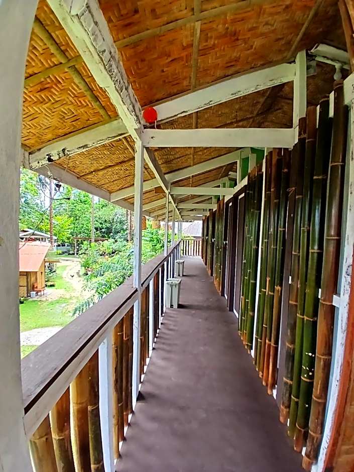 Bohol Hammock Hostel