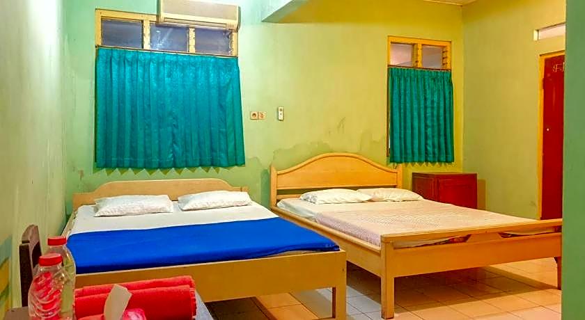 Hotel Jaya Kusuma near Candi Prambanan