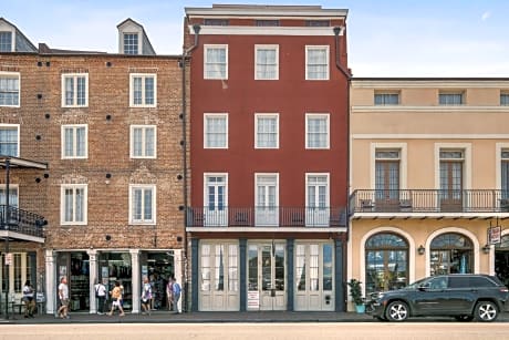French Market Inn