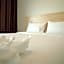 The charlotte smart hotel lopburi