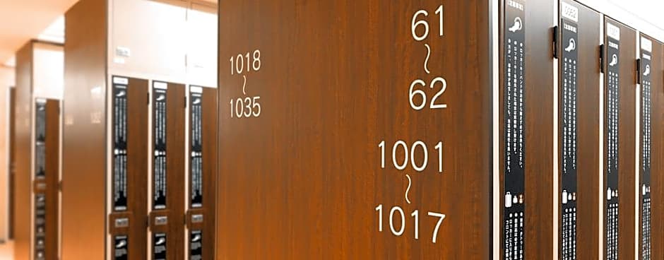 Sauna and Capsule Hotel Hollywood