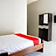 RedDoorz near Mutiara SIS Al Jufrie Airport Palu