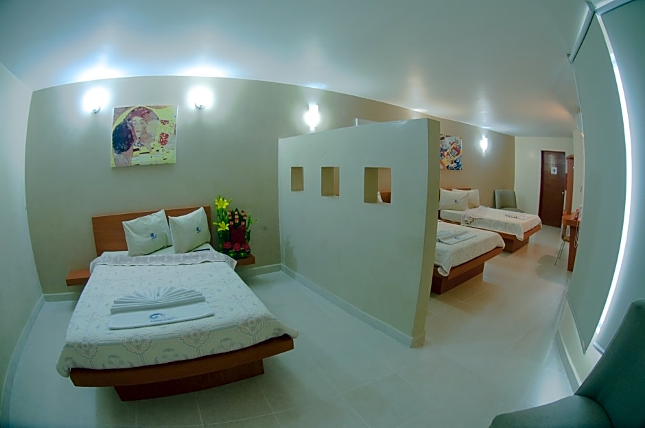 Auto-Hotel Mediterraneo