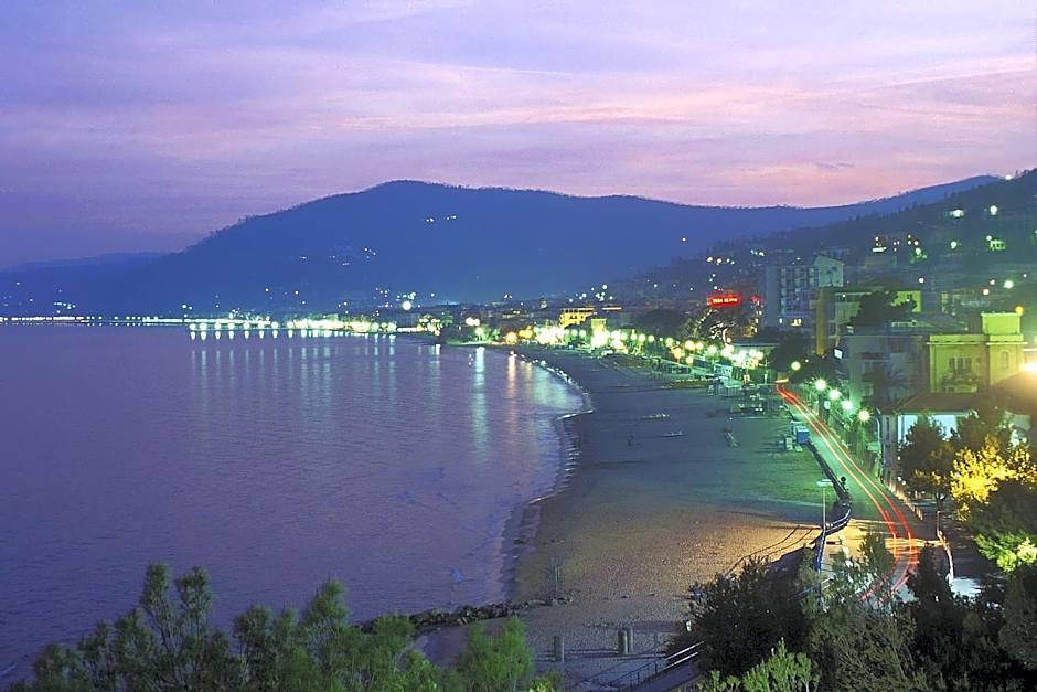 Hotel Danio Lungomare