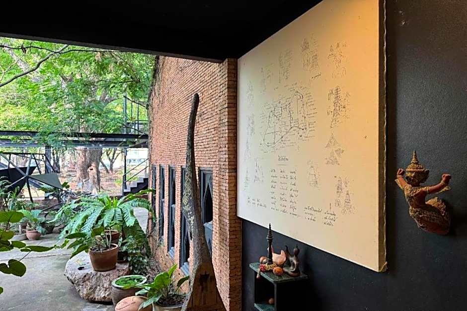 Silp-Pa Phra Nakhon Si Ayutthaya Hotel