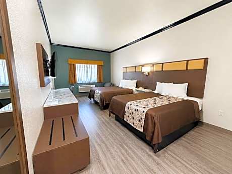 Queen Room with Two Queen Beds