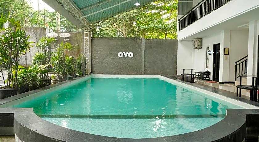 Hotel O Pondok Helomi