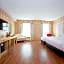 Vouk Hotel Suites