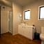 Middlemore Motel