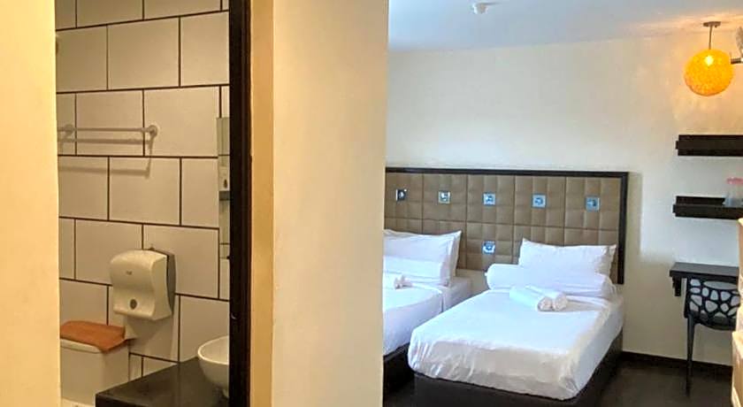 M Season Boutique Hotel