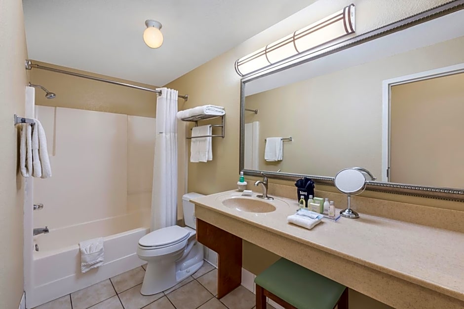 Hawthorn Extended Stay by Wyndham Rome