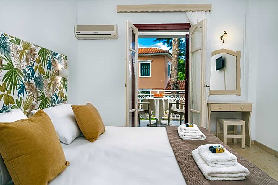 Pyrgaraki Studios and Apartments