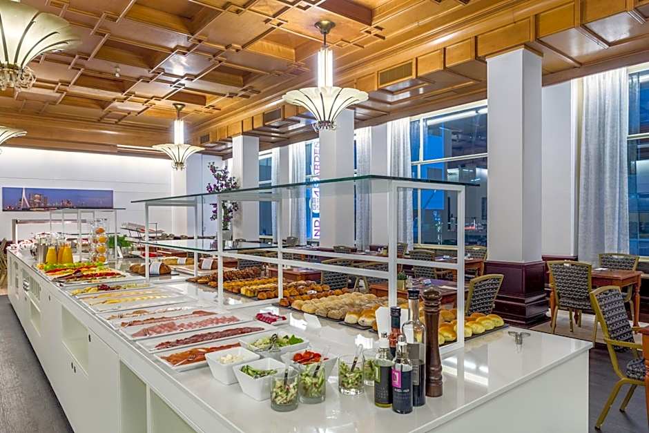 NH Atlanta Rotterdam Hotel