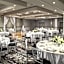 Renaissance by Marriott Boston Patriot Place Hotel