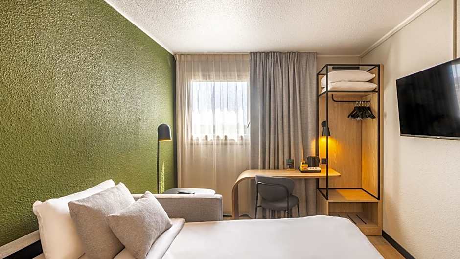 Campanile PRIME - Paris Bobigny
