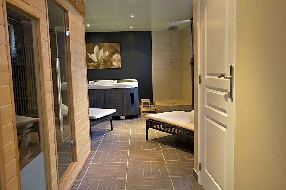 Hôtel-Spa-Piscine Le Petit Castel Beuzeville-Honfleur