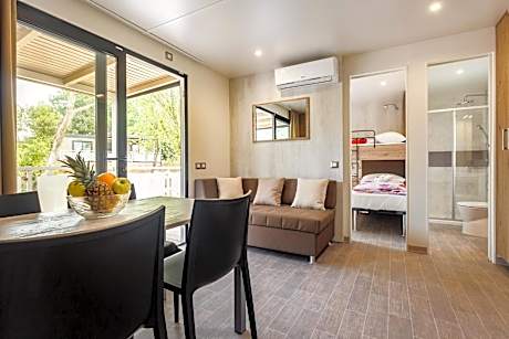 Premium Relax Two-Bedroom Mobile Home