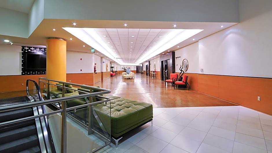 Tiser Hotel