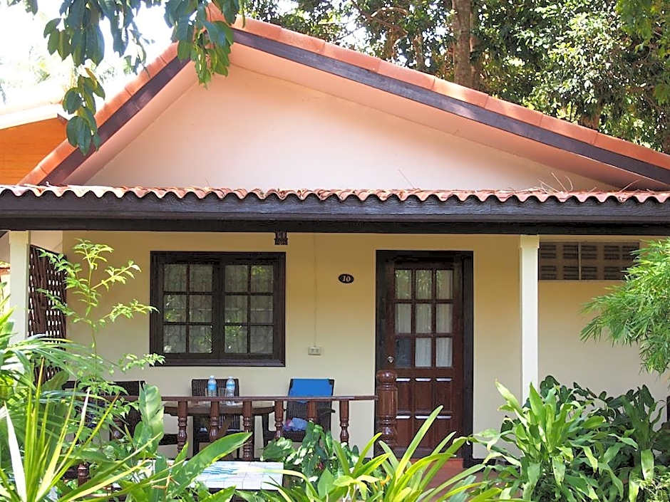 Harry's bungalow & Restaurant