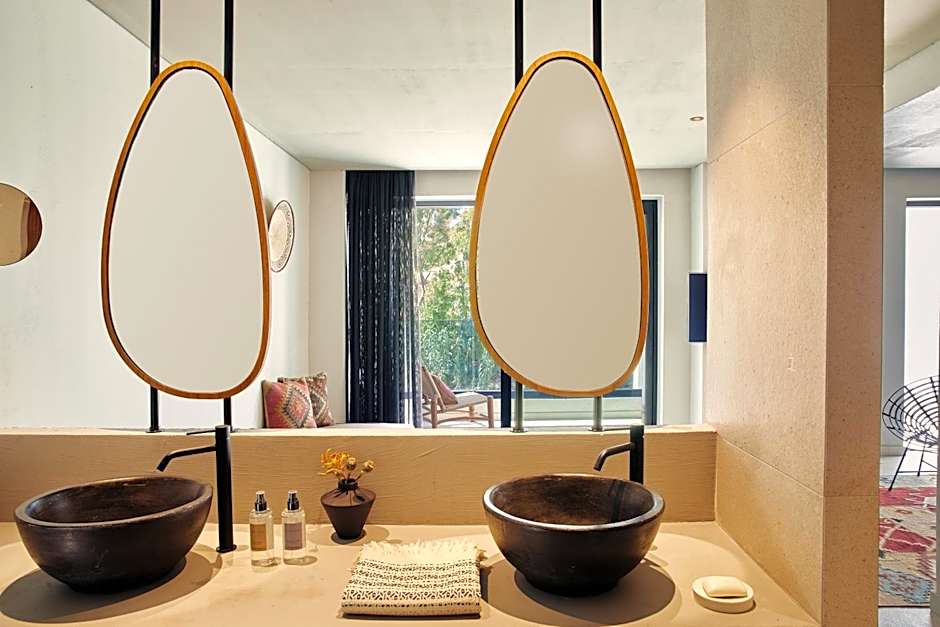 The Syntopia Hotel - Adults Only