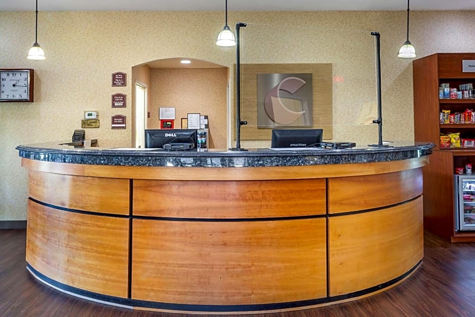 Comfort Suites Eugene