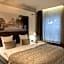 Ascot Hotel