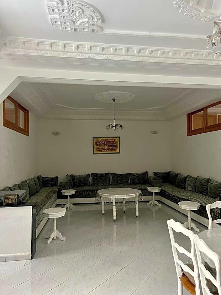 Large 3 Bedrooms Medina center Parking Secure