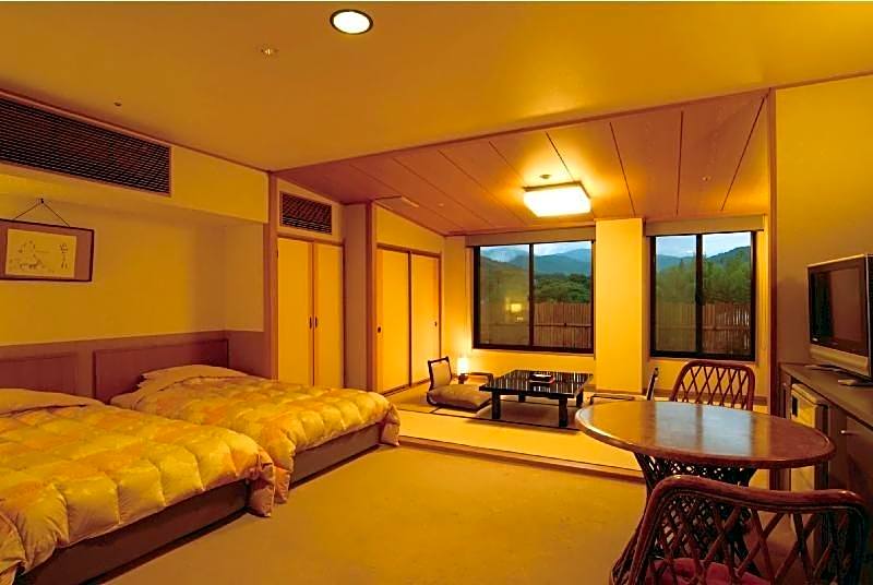 Mizu no Sato Marukyu Ryokan