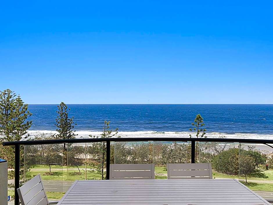 Meridian Alex Beach Apartments