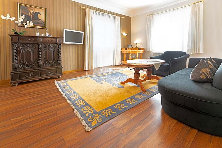 Zdjęcie 1 z 5 — Deluxe Suite