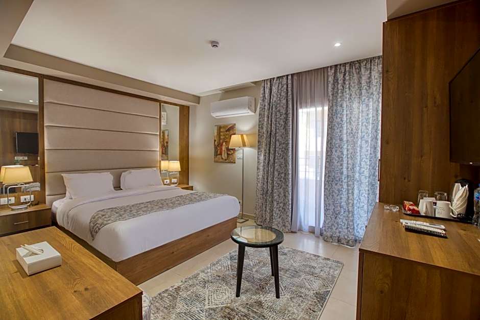 Nozol Pyramids Hotel and Spa