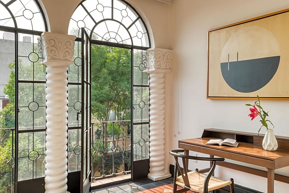 Santa Casa by Tasman