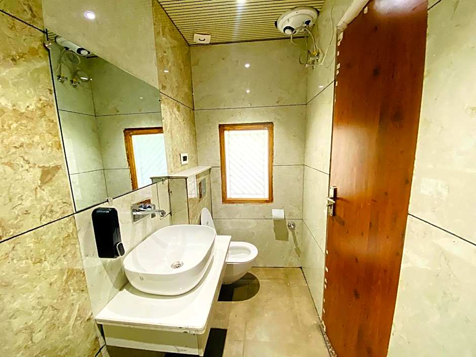 Sonu Guesthouse & Hostel, Rishikesh