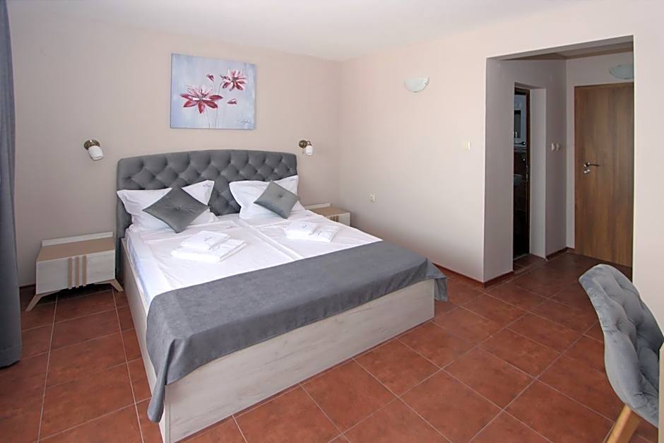 Hotel PERLA BEACH