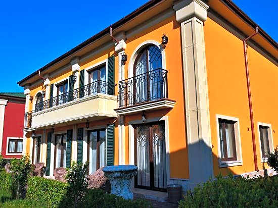 Therma ECO Village