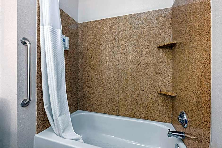 Comfort Suites Cullman I-65 Exit 310