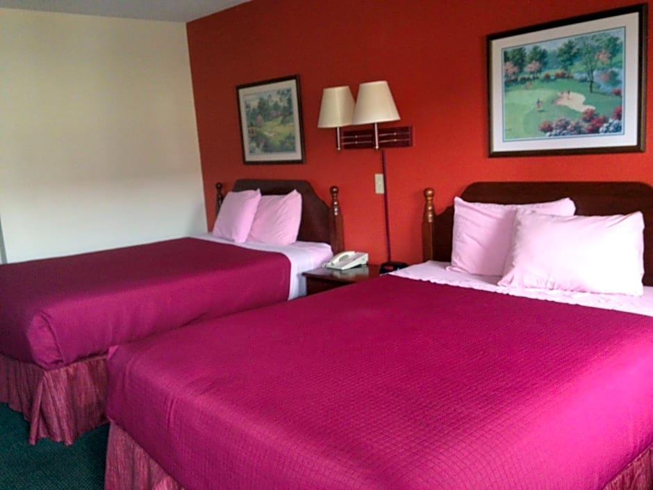 Country Hearth Inn & Suites Augusta