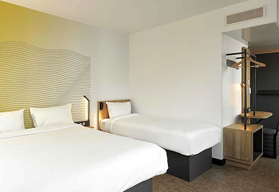 B&B HOTEL Massy Gare TGV