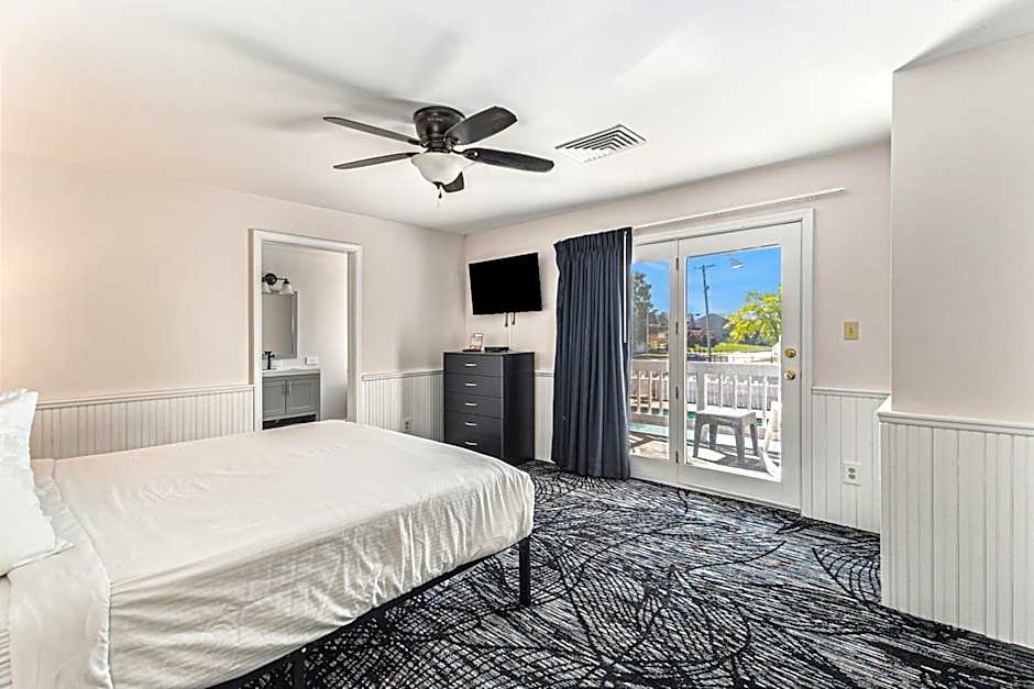 Photo 1 of 7 of Apartment, View