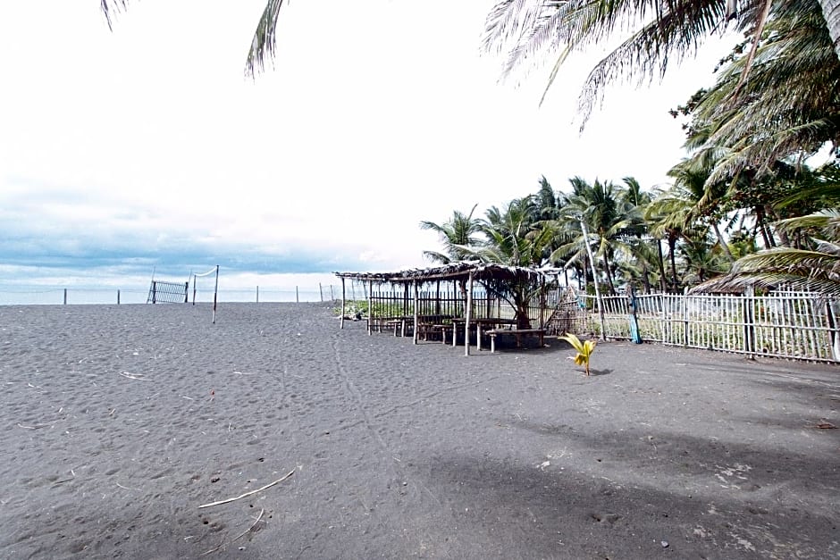 Reddoorz @ Royal Grande Beach Resort Batangas