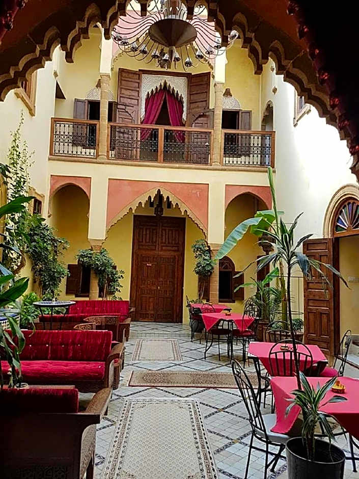 Riad Marlinea
