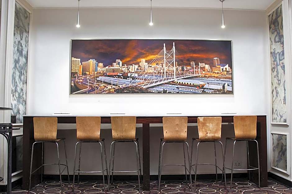 The Parktonian All Suite Hotel