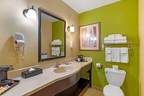 Queen Room with Two Queen Beds - Accessible/Non-Smoking