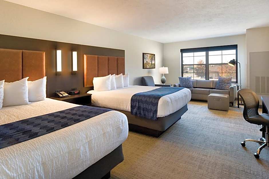 ClubHouse Hotel Sioux Falls