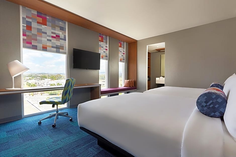 Aloft Queretaro