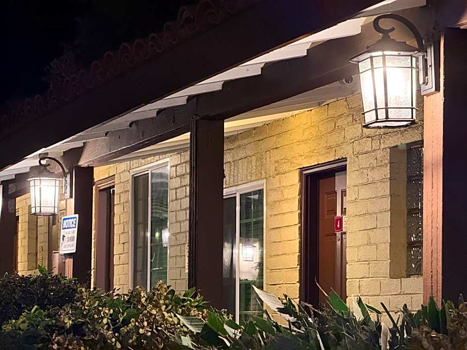 El Patio Inn Studio City