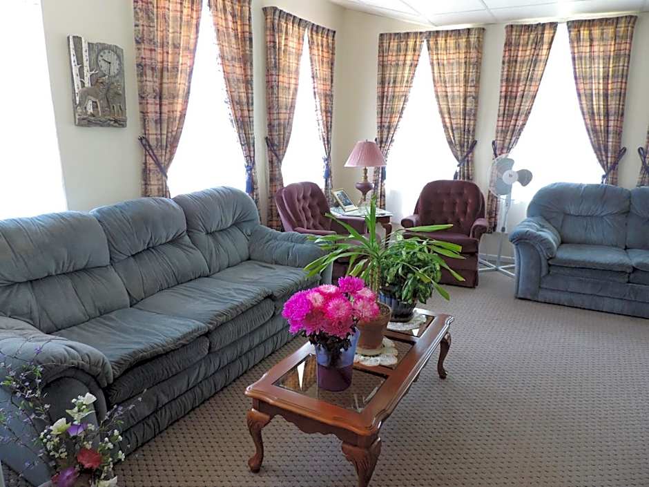 Hunters Lodge Motel