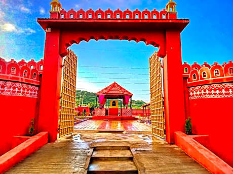 Santkrupa Villa Resort 